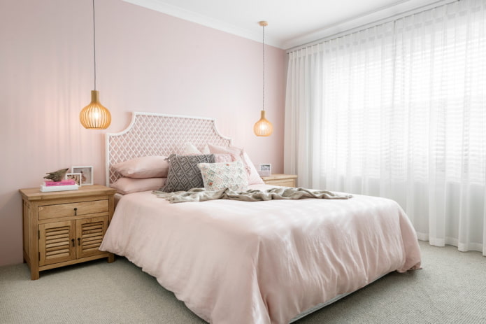 textiles in the bedroom interior in pink tones