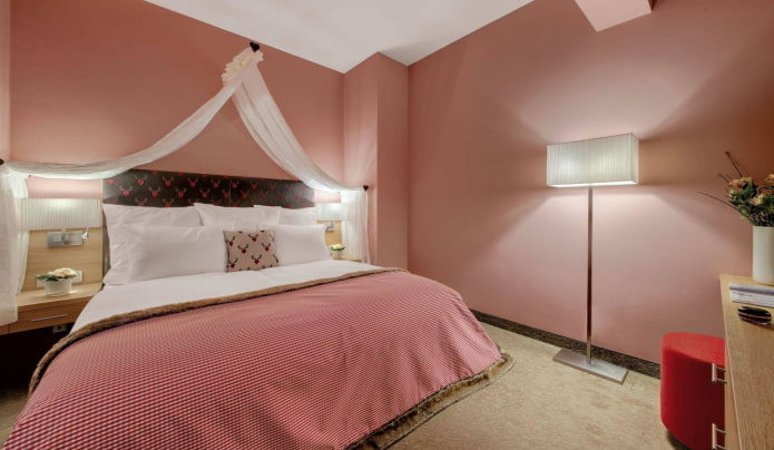 lighting in the bedroom interior in pink tones