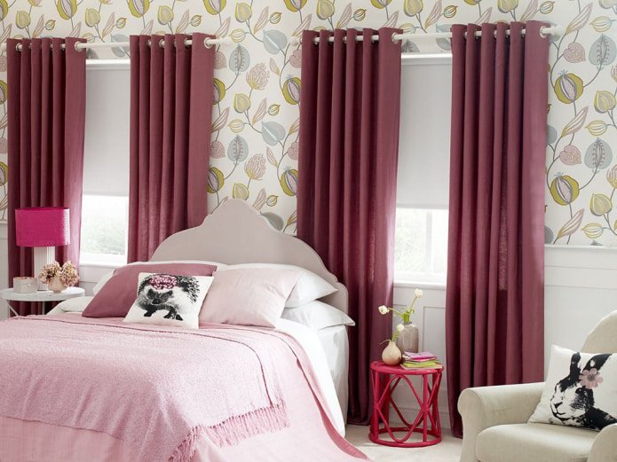 curtains on eyelets