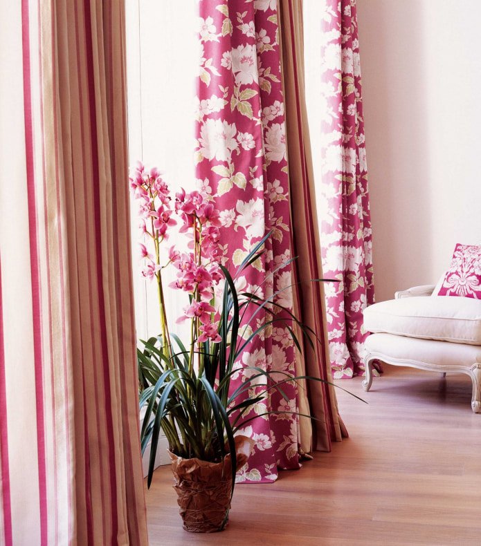curtains with a floral pattern