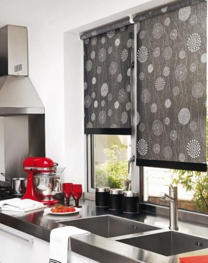 fabric roller blind