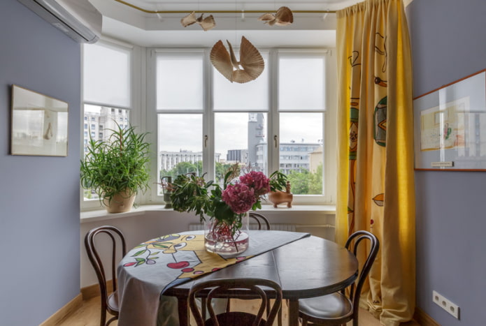 curtain and roller blind