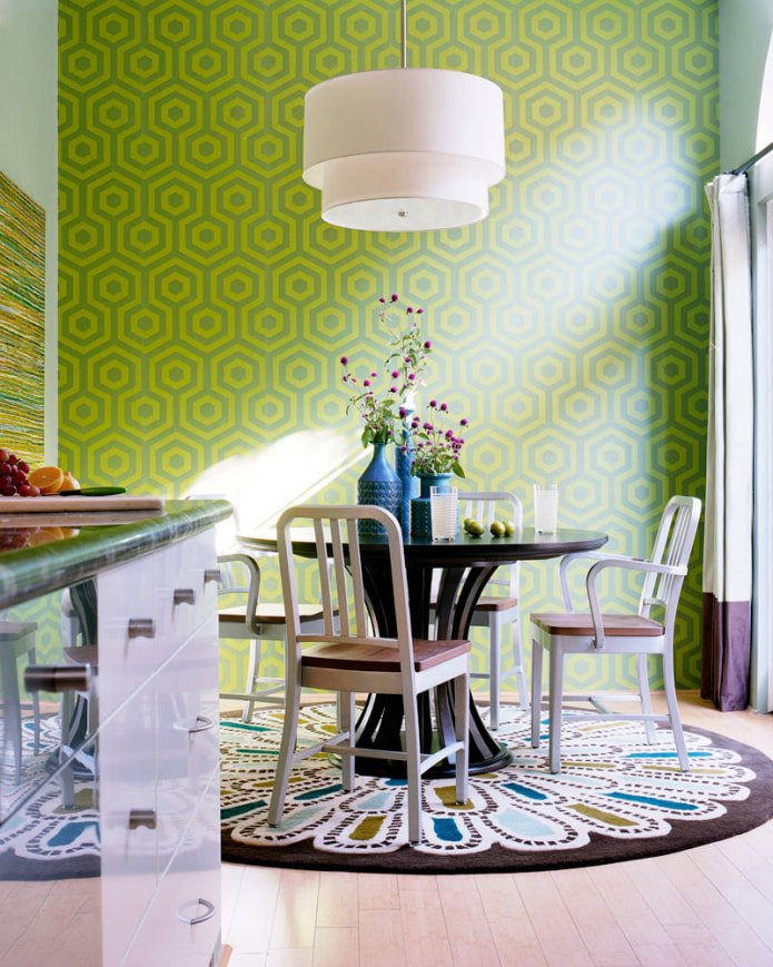 light green wallpaper with geometric pattern