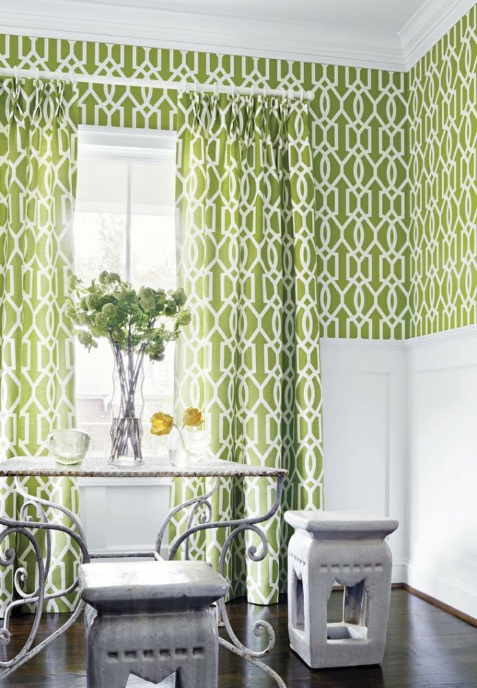 wallpaper and curtain combination
