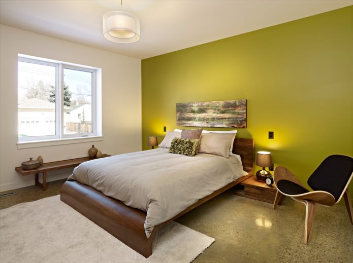 salad wall in the bedroom
