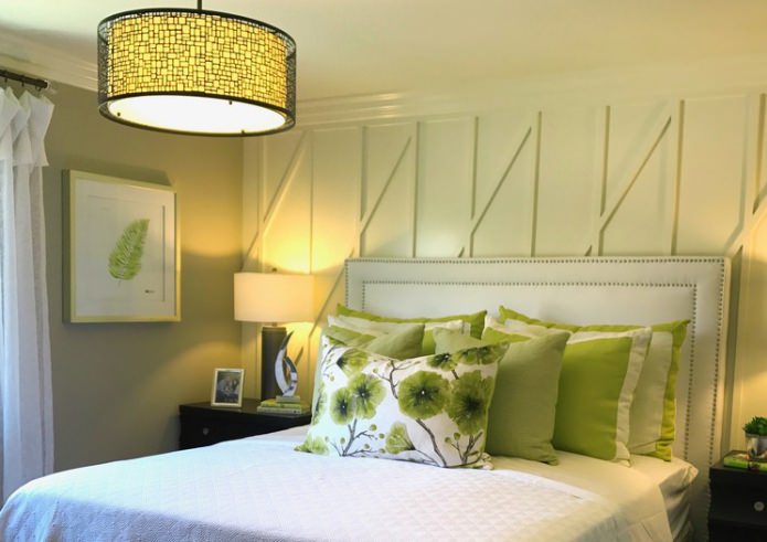 salad green pillows in the bedroom