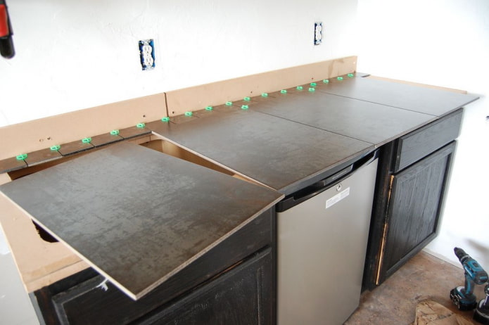 porcelain tile countertop