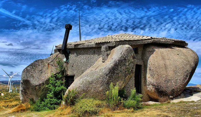 stone house in Portugal