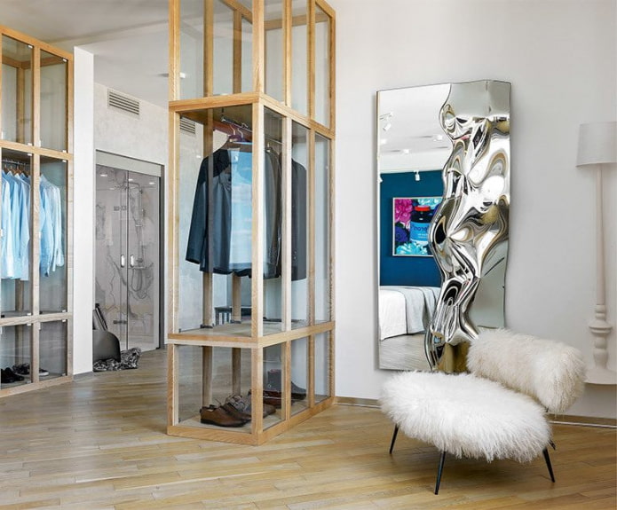 Showcase-cabinets