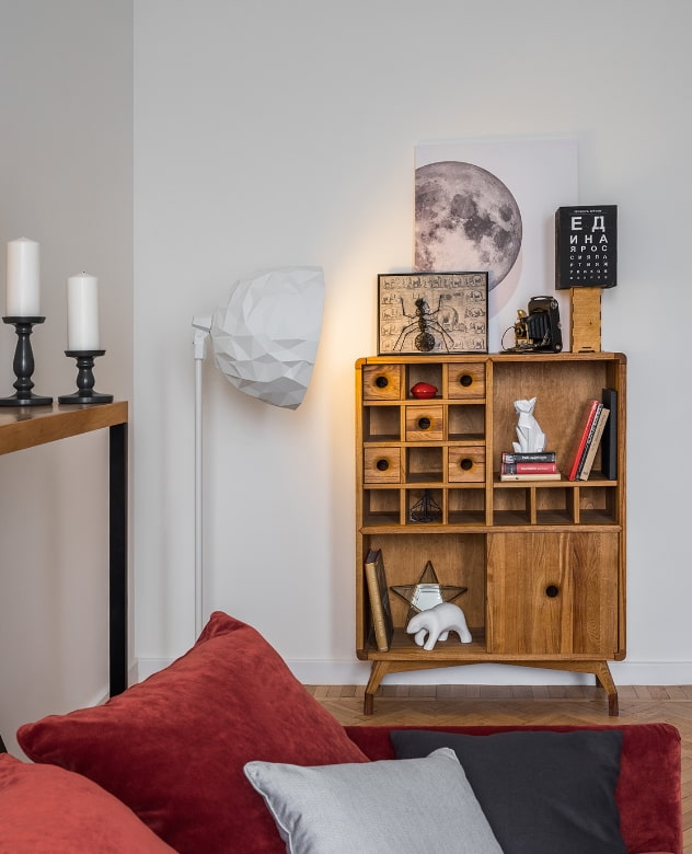 Chest of drawers