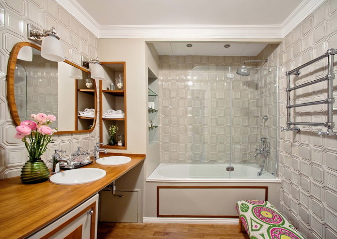 Gray-brown bathroom