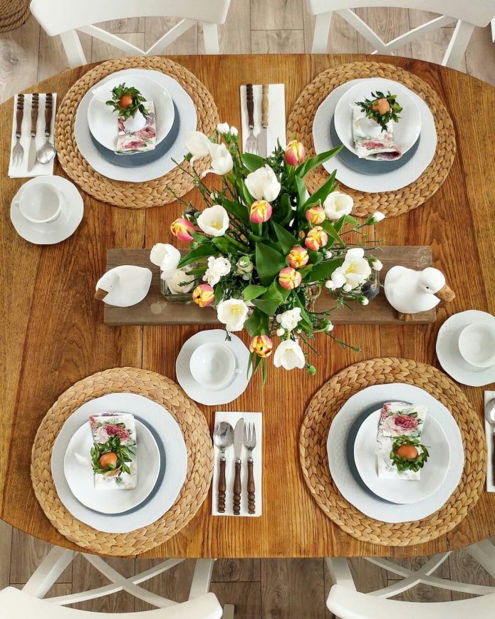 beautiful everyday table