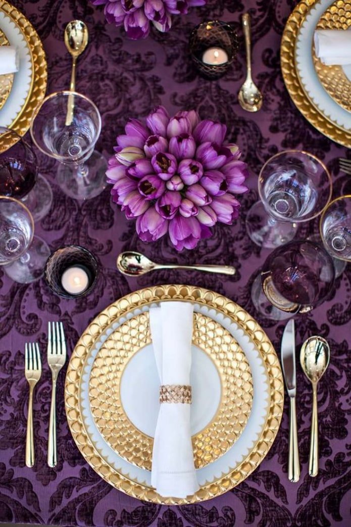 table setting with cutlery