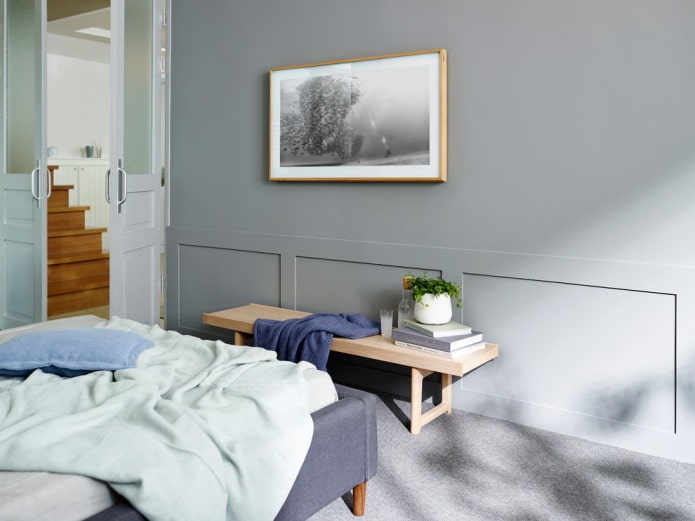 Wall panels in the bedroom