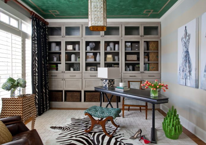 green ceiling and gray walls