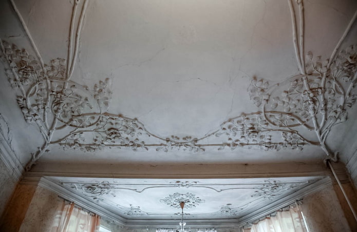 gray ceiling covering with stucco