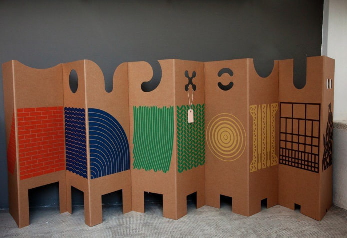 Screen made of boxes