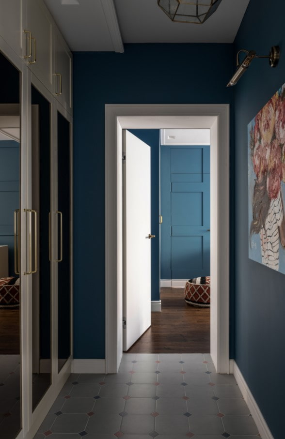 tinted mirrors on a wardrobe