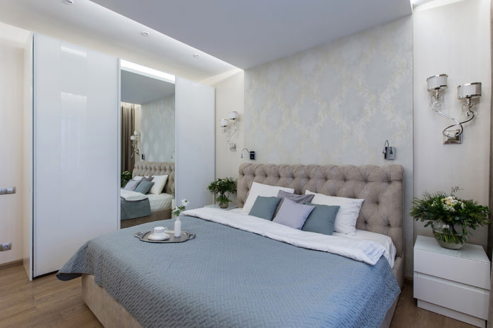 Glossy Wardrobe in the Bedroom