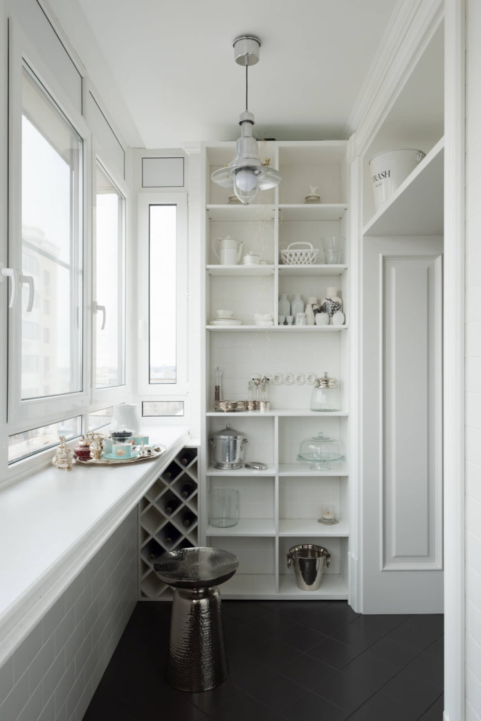 Dishes on the rack