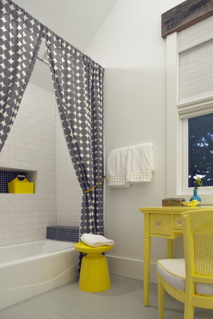 fabric curtain for the bathroom