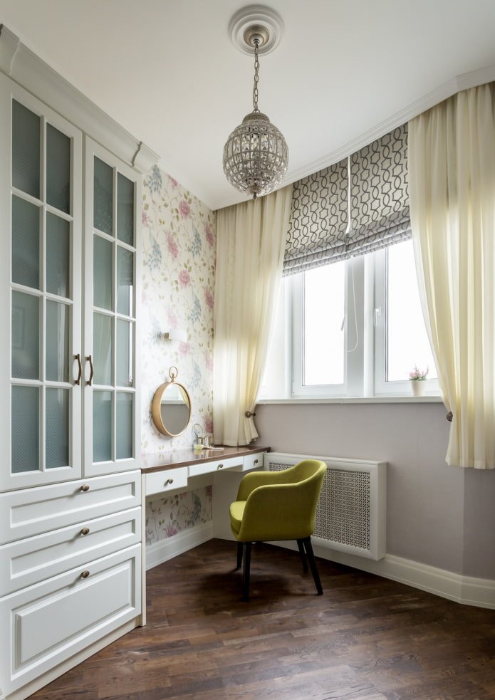 Short curtains