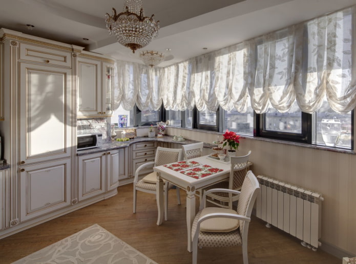 Austrian curtains