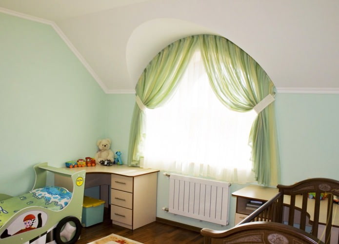 arch in the nursery