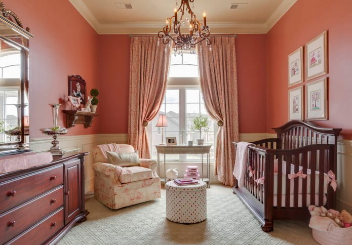 curtains on the arched window