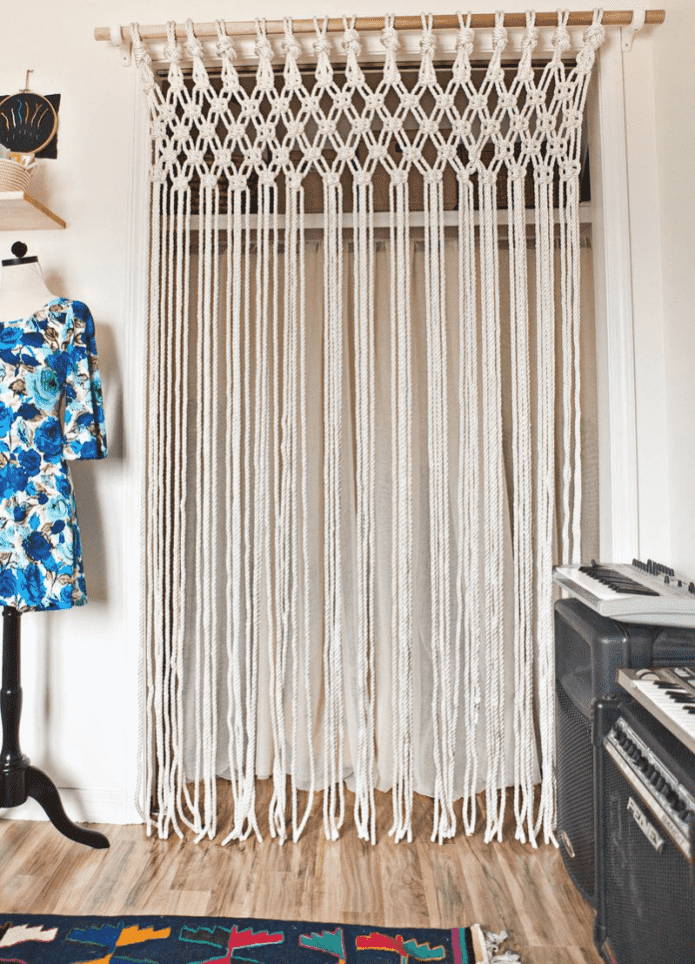 macramé curtains on the door in the interior