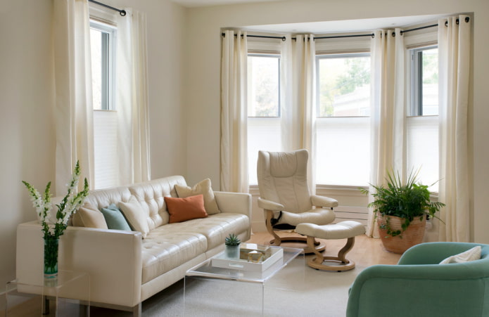curtains on eyelets on the bay window