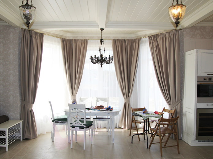 classic bay window in the kitchen interior