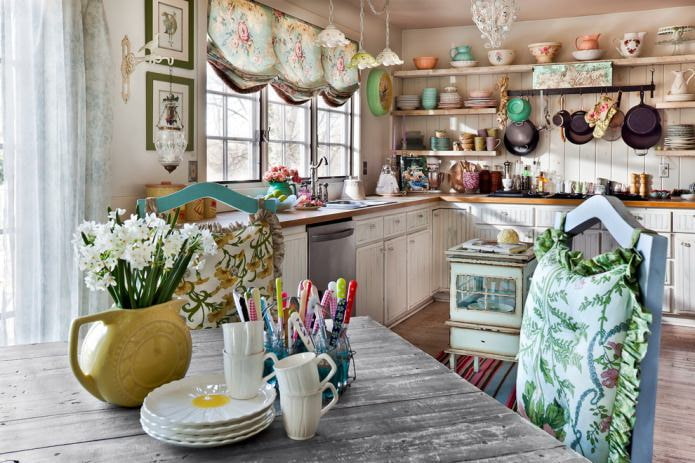 curtains in the kitchen in country style