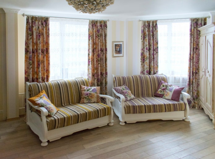 floral curtains combined with striped wallpaper