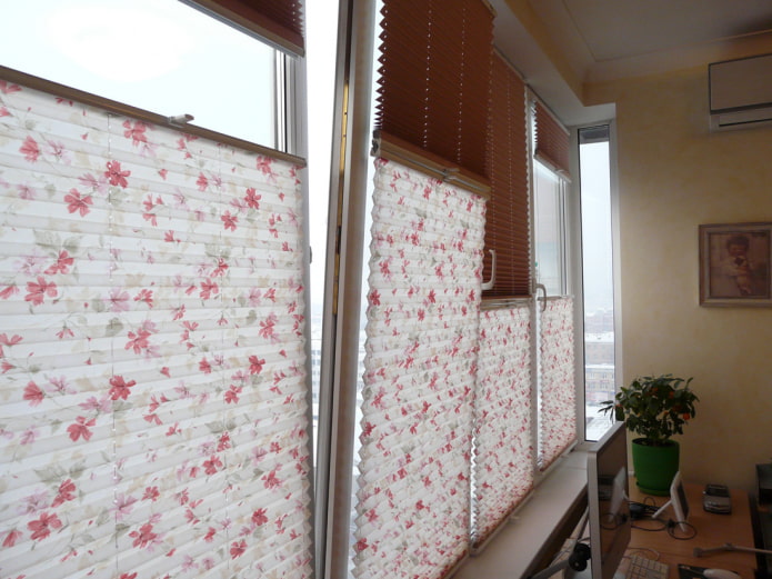 Pleated curtains