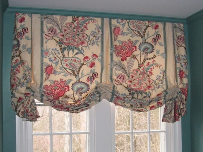 English curtain