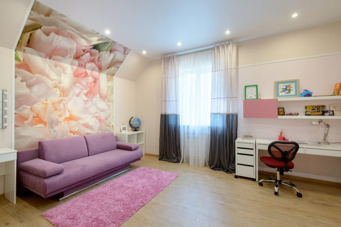 straight curtains in a children's room 