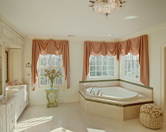 curtains in the bathroom