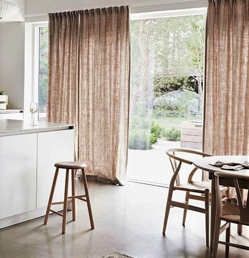 muslin curtain