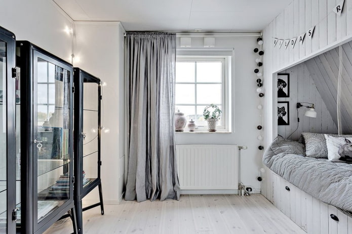 linen curtain