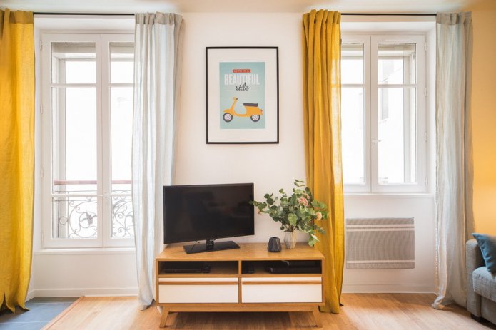 Sliding curtains