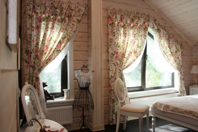 long curtains in the Provence style