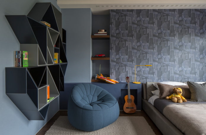 blue wallpaper in the room
