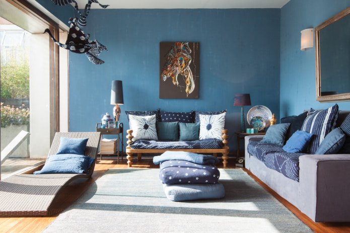 blue pillows on the sofa