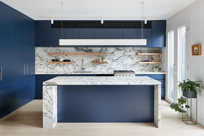 kitchen decoration in blue tones
