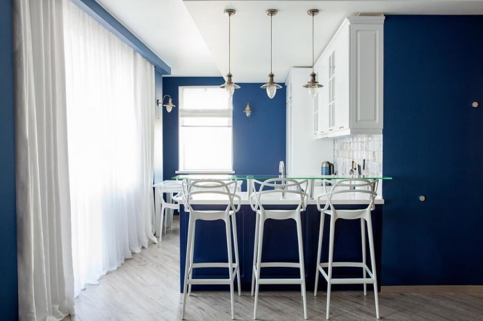 textiles in the kitchen interior in blue tones