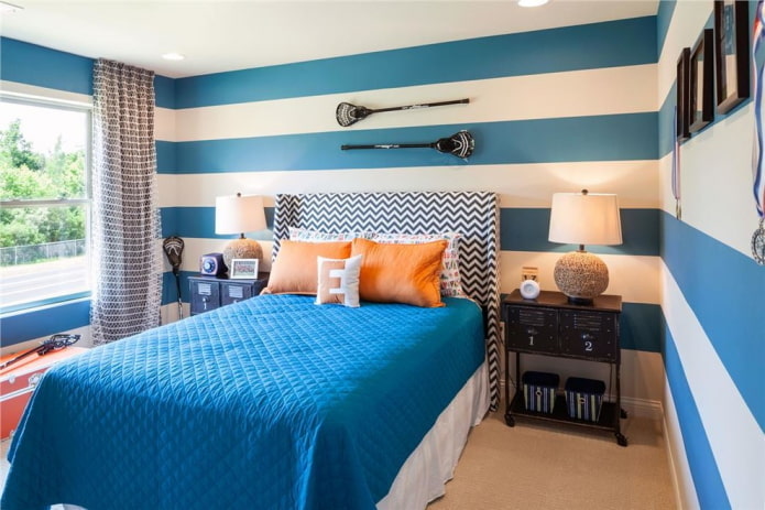 Striped walls