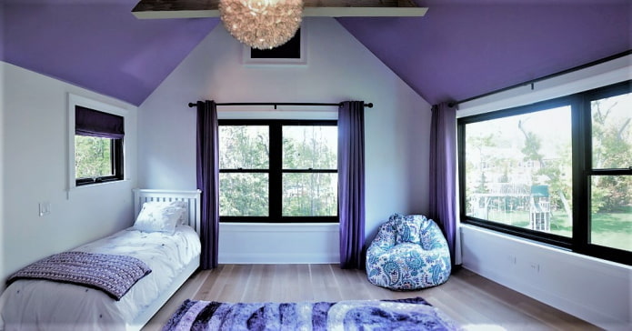 lilac ceiling in the nursery