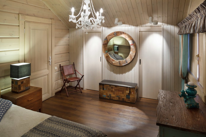light doors and dark floors in the interior