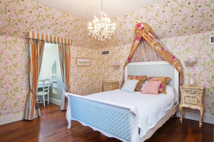 layout of an attic bedroom with a workplace